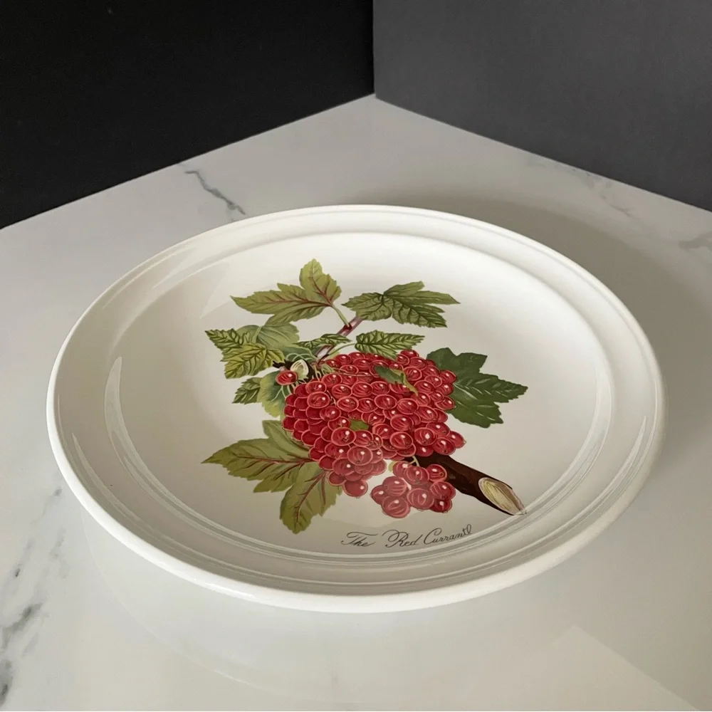 Red Currant Dinner Plate - Pomona by Portmeirion